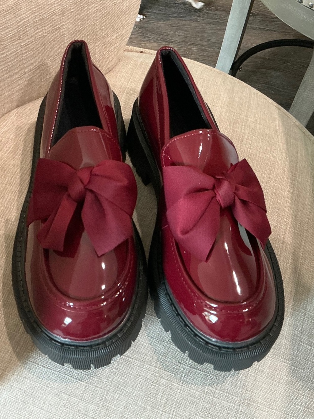 Burgundy Patent Leather Platform Bow Loafers